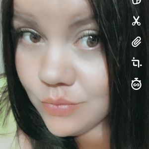 Meet your Posher, Holly